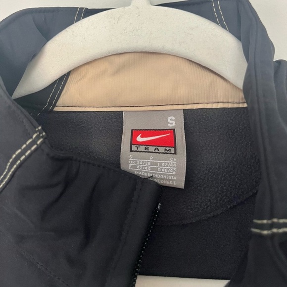 Vintage Nike Purdue Boilermakers Lightweight Jacket Size Small - Picture 2 of 8